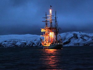 Antarctic bathing