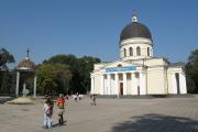 img_4731_chisinau_cathedral_medium.jpg